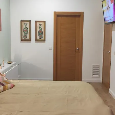 Sunny&beach In Valence